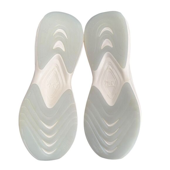 APL Men’s Size 11.5 Streamline Running Shoes Clear/White Sneakers $350